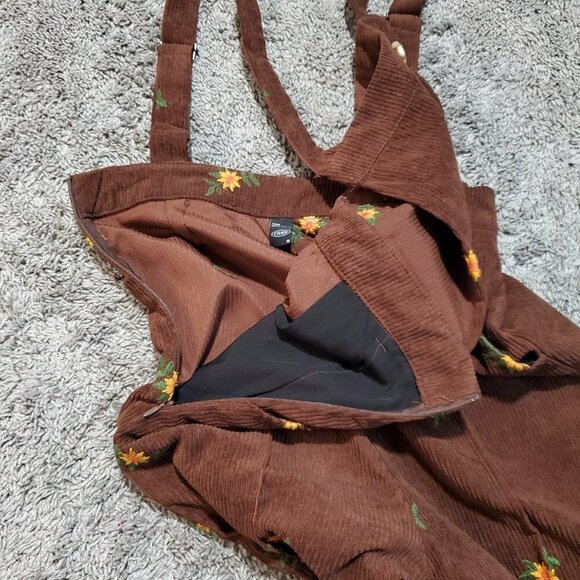 Cider Women's Brown Corduroy Floral Embroidered Wide-Leg Overalls - Small - Picture 4 of 7